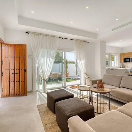 1182 Town Modern House Center 펜션 *