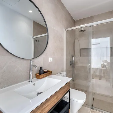 1182 Town Modern House Center Ferienhaus Marbella